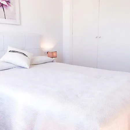 Apartament Vistas Al Mar Y La Piscina Arenal d'en Castell Zewnętrze zdjęcie